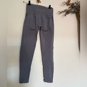 NVGTN Womens Grey Leggings-Small